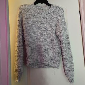 Women’s medium sized sweater